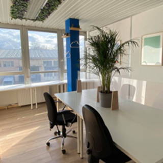 Bureau privé 25 m² 6 postes Coworking Rue d'Altkirch Strasbourg 67100 - photo 1
